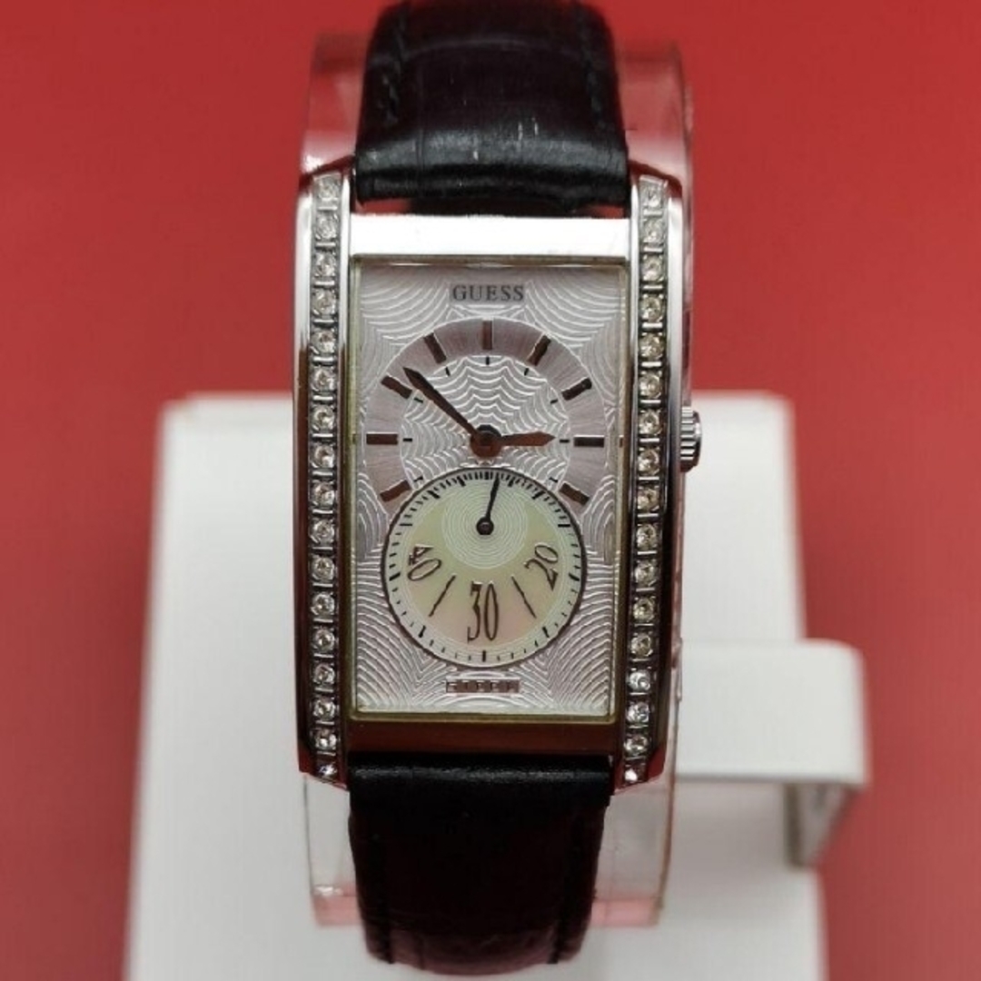 GUESS(ゲス)のGUESS 型番 19257L1 腕時計 稼動品 フォロー割対象 レディースのファッション小物(腕時計)の商品写真