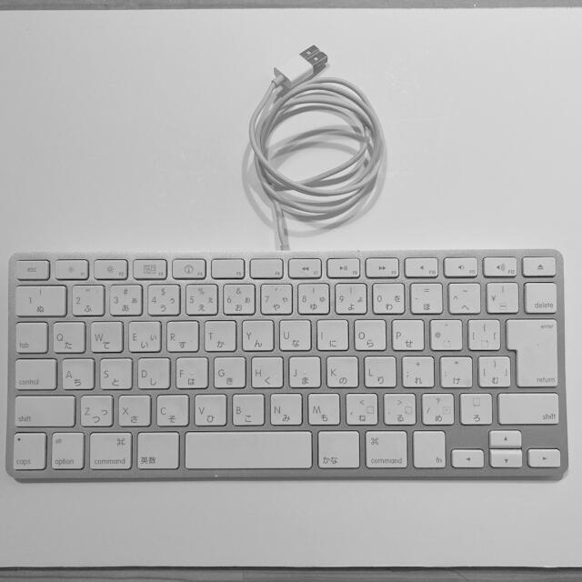 Apple(アップル)のAPPLE KEYBOARD Apple 有線 スマホ/家電/カメラのPC/タブレット(PC周辺機器)の商品写真