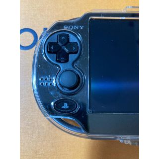 PSVita本体　PCH-1100 保護フィルム・クリアカバー・ポーチ付