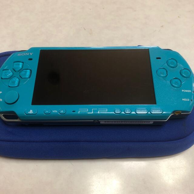 PlayStation Portable(プレイステーションポータブル)の希少　PSP3000初音ミクモデル エンタメ/ホビーのゲームソフト/ゲーム機本体(携帯用ゲーム機本体)の商品写真