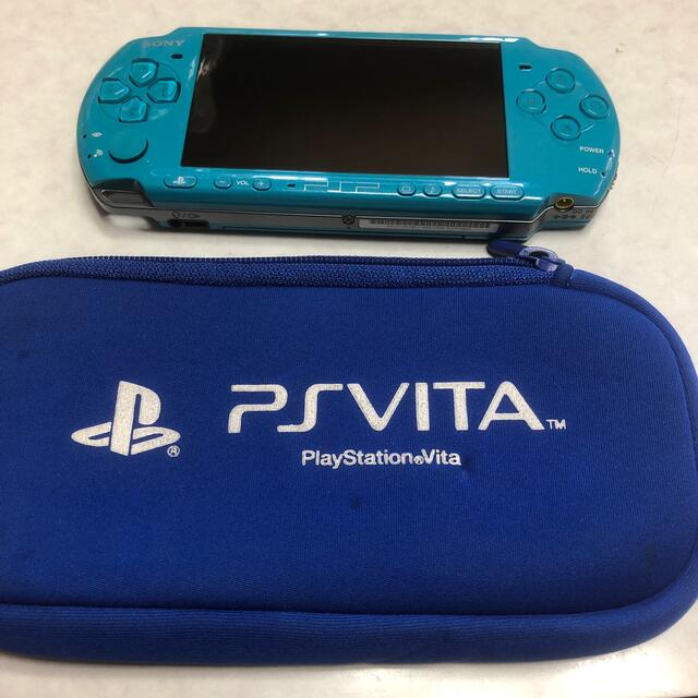 PlayStation Portable(プレイステーションポータブル)の希少　PSP3000初音ミクモデル エンタメ/ホビーのゲームソフト/ゲーム機本体(携帯用ゲーム機本体)の商品写真