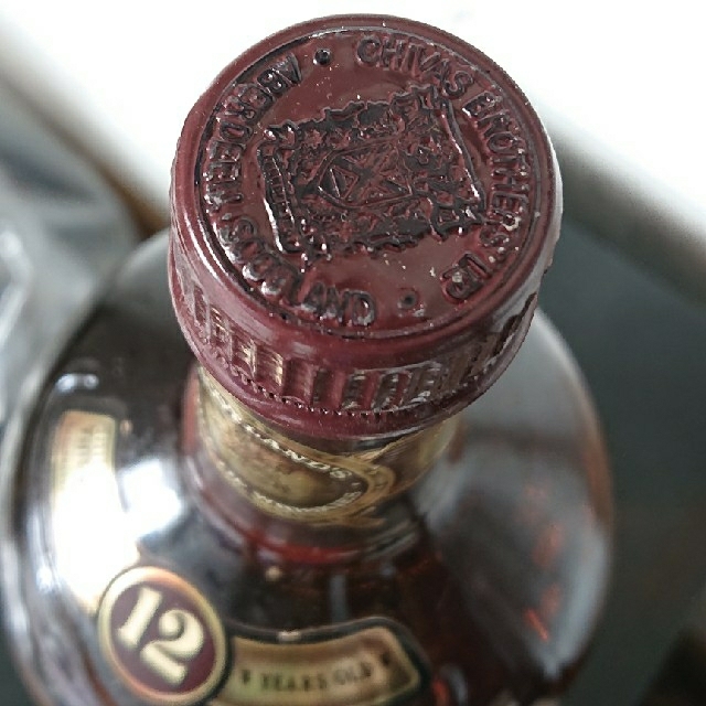CHIVAS REGAL 12年  1000ml 食品/飲料/酒の酒(ウイスキー)の商品写真