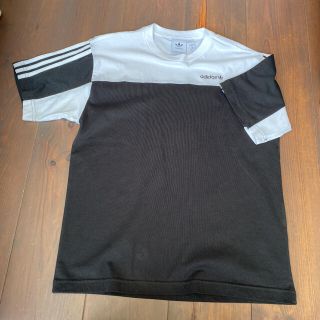 アディダス(adidas)のadidas Tシャツ　　早い者勝ちです！値下げしました！(Tシャツ/カットソー(半袖/袖なし))