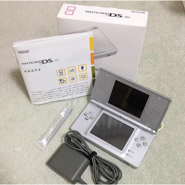 任天堂DS lite（シルバー）とDSトレーニング 新入荷 www.gold-and-wood.com