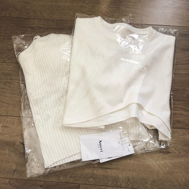 Ameri VINTAGE(アメリヴィンテージ)のMEDI KNIT BUSTIER COMBI TEE レディースのトップス(Tシャツ(半袖/袖なし))の商品写真