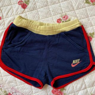 ナイキ(NIKE)のNIKE ナイキ★ショートパンツ★サイズ130(パンツ/スパッツ)