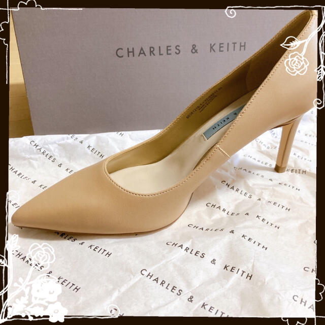 Charles and Keith(チャールズアンドキース)のI★さま:CHARLES&KEITH パンプス レディースの靴/シューズ(ハイヒール/パンプス)の商品写真