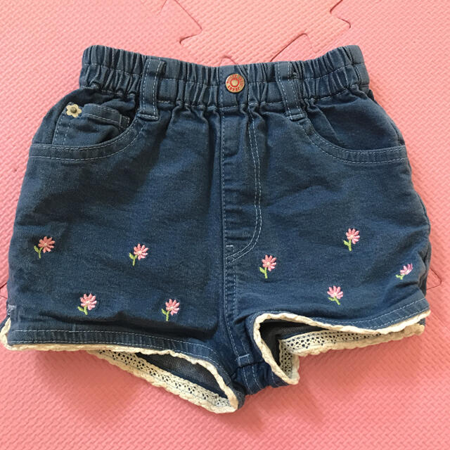 ショートデニム キッズ/ベビー/マタニティのキッズ服女の子用(90cm~)(パンツ/スパッツ)の商品写真