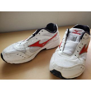 ミズノ(MIZUNO)のmizuno 体育館シューズ(スニーカー)