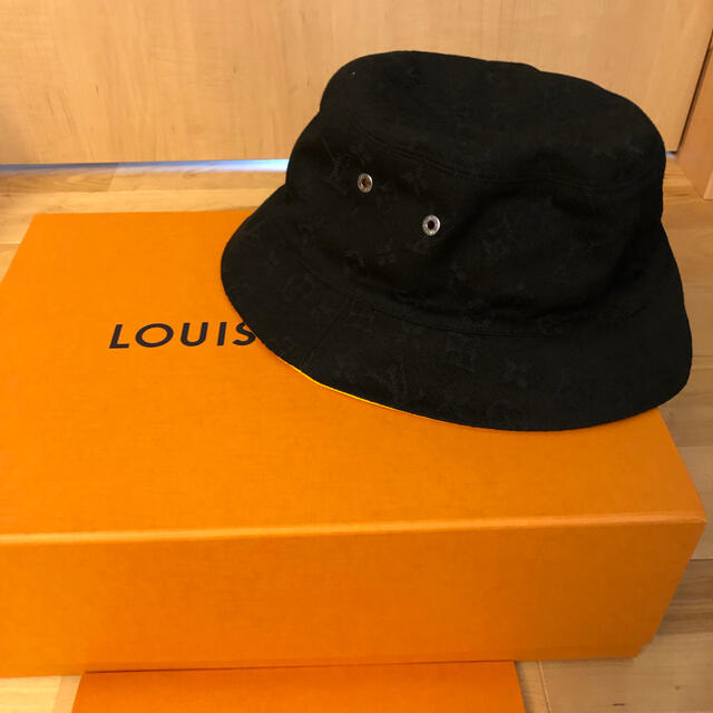 LOUIS VUITTON(ルイヴィトン)の20SS 完売  LOUIS VUITTON シャポー・モノグラムデニムハット メンズの帽子(ハット)の商品写真