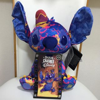 ディズニー(Disney)のスティッチ　アラジン　ピンバッチ　ぬいぐるみ　ディズニーストア(キャラクターグッズ)