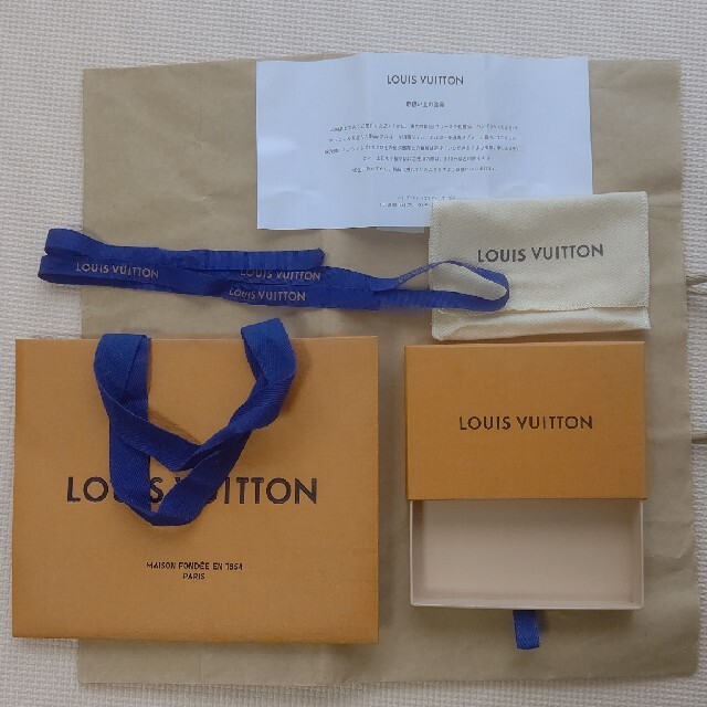 LOUIS VUITTON(ルイヴィトン)のヴィトンショッパー 空箱 レディースのバッグ(ショップ袋)の商品写真