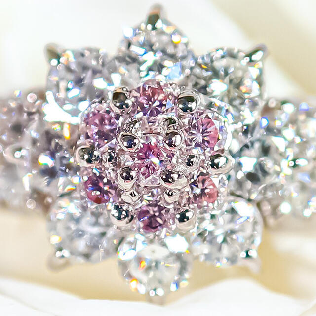 高品質天然ピンクダイヤモンド　プラチナリング レディースのアクセサリー(リング(指輪))の商品写真