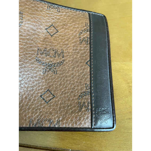 MCM(エムシーエム)のMCM 二つ折り財布 中古 MURO KING INC メンズのファッション小物(折り財布)の商品写真