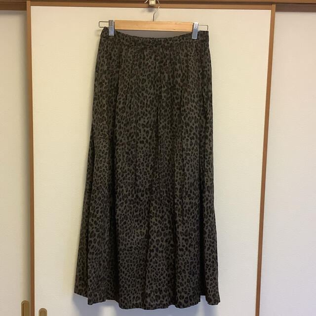 URBAN RESEARCH DOORS(アーバンリサーチドアーズ)のDOORS mizuiro-ind 別注leopard skirt レディースのスカート(ロングスカート)の商品写真