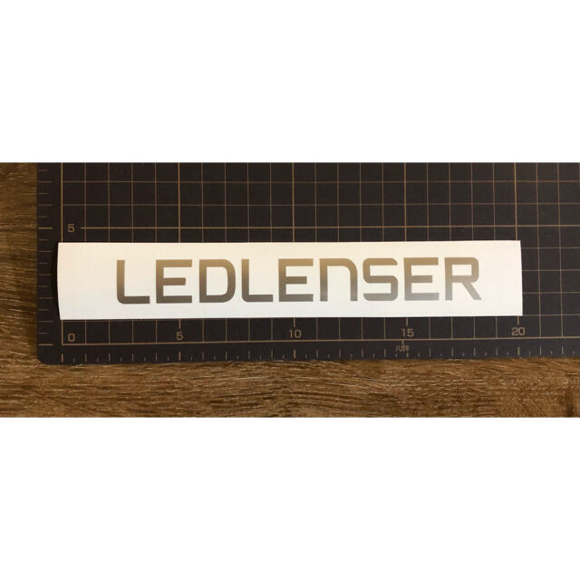 LEDLENSER(レッドレンザー)のレッドレンザー　カッティングステッカー スポーツ/アウトドアのアウトドア(ライト/ランタン)の商品写真