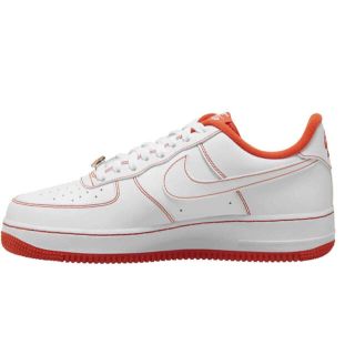 ナイキ(NIKE)のaf1 エアフォース1 オレンジ スニーカー(スニーカー)