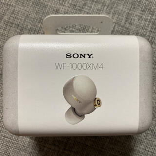 ソニー(SONY)のSONY WF-1000XM4 S 24時間以内発送(ヘッドフォン/イヤフォン)