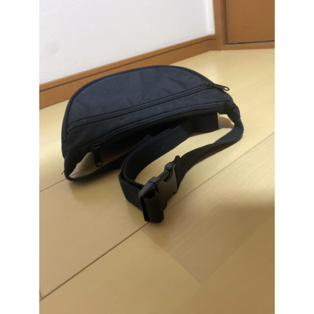 carhartt(カーハート)のカーハート サコッシュ メンズのバッグ(ウエストポーチ)の商品写真