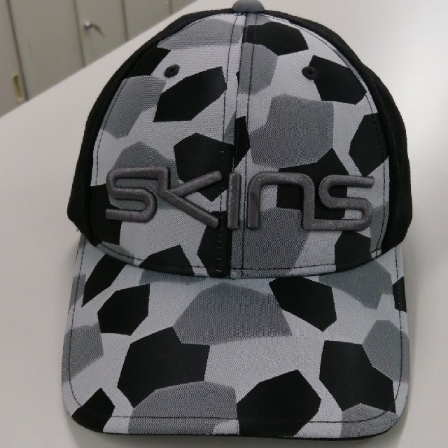 SKINS(スキンズ)のSKINS CAP メンズの帽子(キャップ)の商品写真