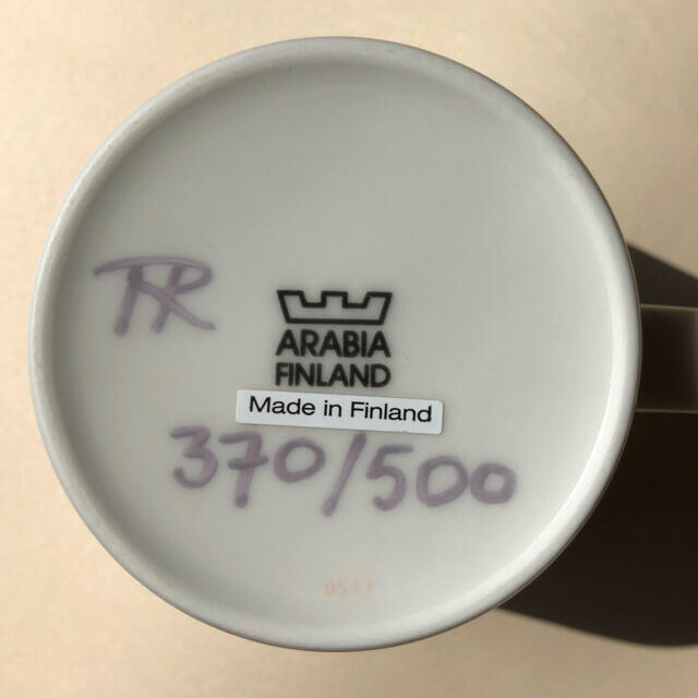 ARABIA(アラビア)のサイン入り 廃盤 新品 アラビア Arabia ヘイニ マグ ラブ Love インテリア/住まい/日用品のキッチン/食器(グラス/カップ)の商品写真