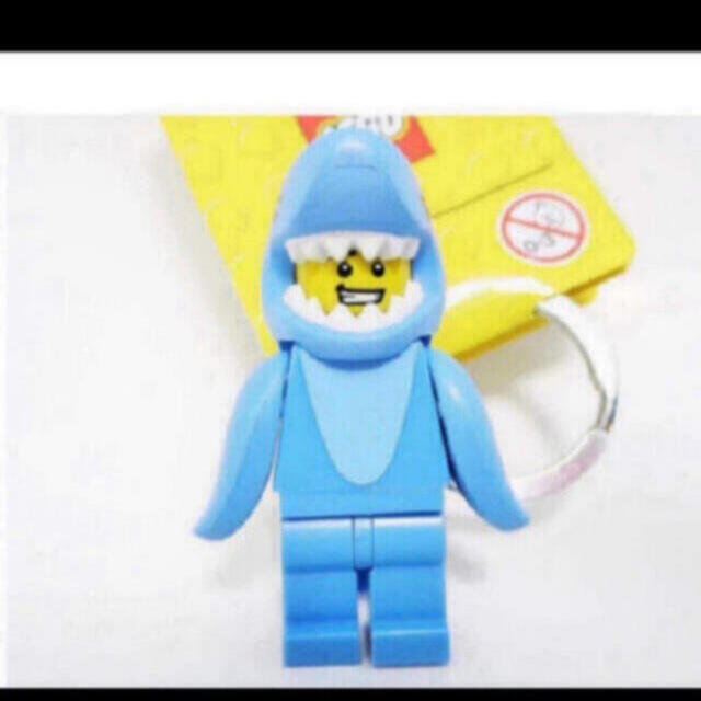 Lego(レゴ)のLEGO レゴ サメ キーチェーン  キーリング  エンタメ/ホビーのアニメグッズ(キーホルダー)の商品写真