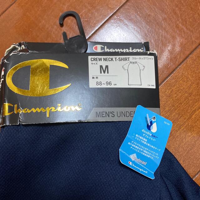 Champion(チャンピオン)の肌着　下着　アンダーシャツ　Mサイズ メンズのアンダーウェア(その他)の商品写真