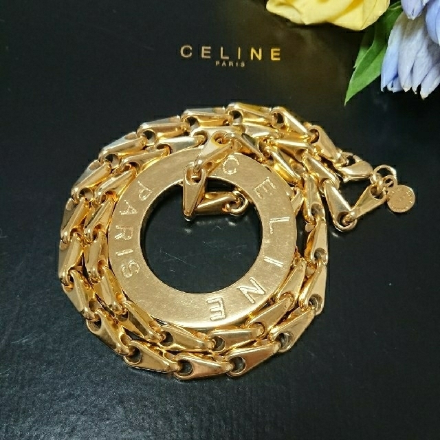 celine(セリーヌ)のCELINE ゴールドサークルペンダントネックレス レディースのアクセサリー(ネックレス)の商品写真