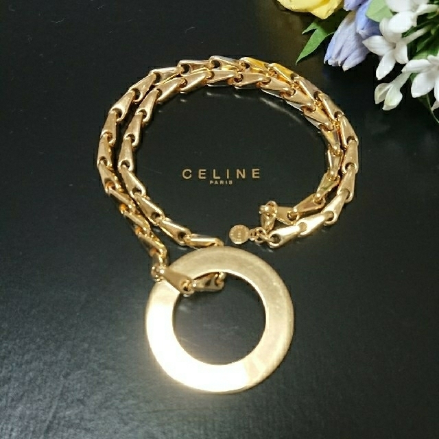 celine(セリーヌ)のCELINE ゴールドサークルペンダントネックレス レディースのアクセサリー(ネックレス)の商品写真