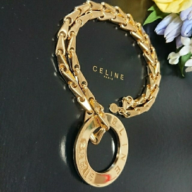 celine(セリーヌ)のCELINE ゴールドサークルペンダントネックレス レディースのアクセサリー(ネックレス)の商品写真