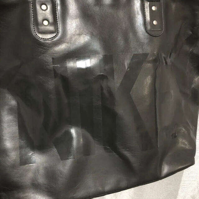 NIKE(ナイキ)のNIKE ナイキ トートバッグ 大型 24L グレー 合成皮革 レザー 撥水 メンズのバッグ(トートバッグ)の商品写真