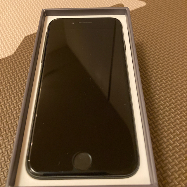 iPhone 8 64 GB スペースグレー - スマートフォン本体