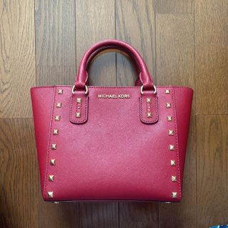 マイケルコース(Michael Kors)のMICHAEL KORS ハンドバッグ ショルダーバッグ 赤(ハンドバッグ)