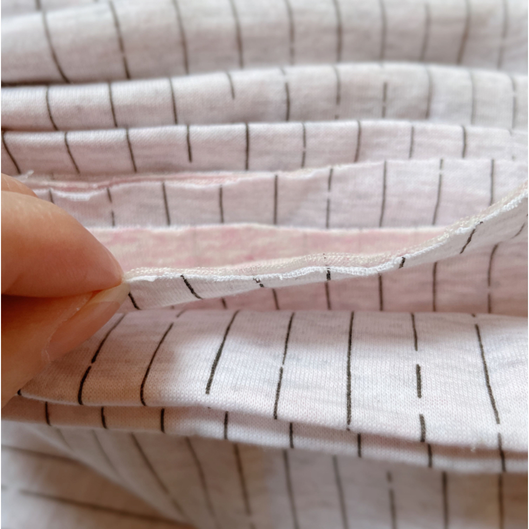 接結ニット生地　ベビーピンク　ストライプ ハンドメイドの素材/材料(生地/糸)の商品写真