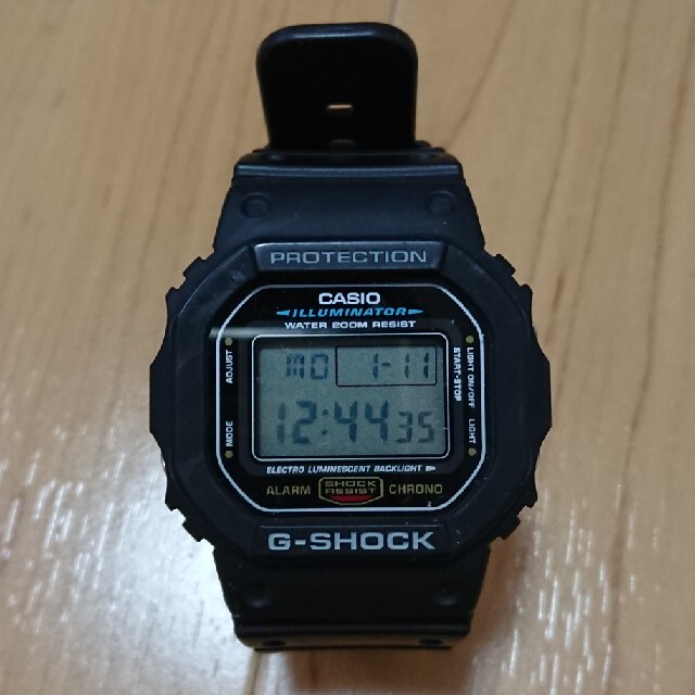 G-SHOCK(ジーショック)のcasio G-SHOCK BASIC FIRST TYPE DW-5600E- メンズの時計(腕時計(デジタル))の商品写真