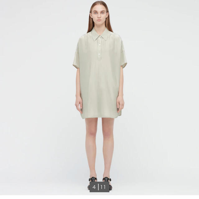 UNIQLO(ユニクロ)のシャイニーレーヨンポロチュニック（半袖）　50 LIGHT GREEN  レディースのトップス(シャツ/ブラウス(半袖/袖なし))の商品写真