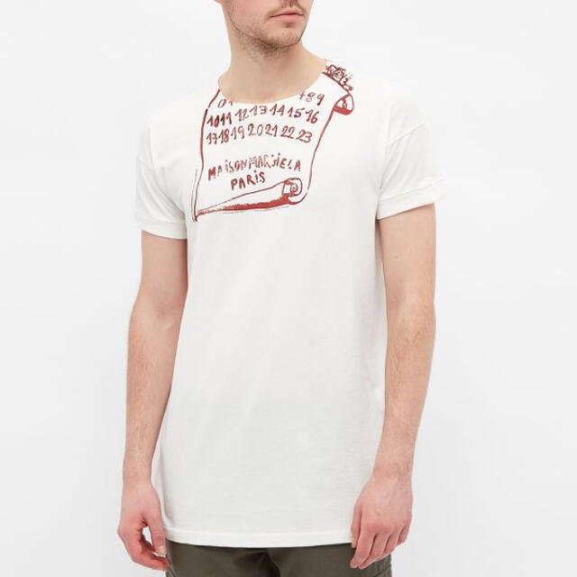 Maison Martin Margiela(マルタンマルジェラ)のMaison Margiela メゾンマルジェラ　スクロール　ロゴ tシャツ メンズのトップス(Tシャツ/カットソー(半袖/袖なし))の商品写真