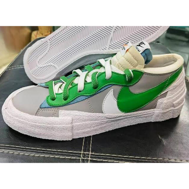 25,0cm nike sacai blazer low green