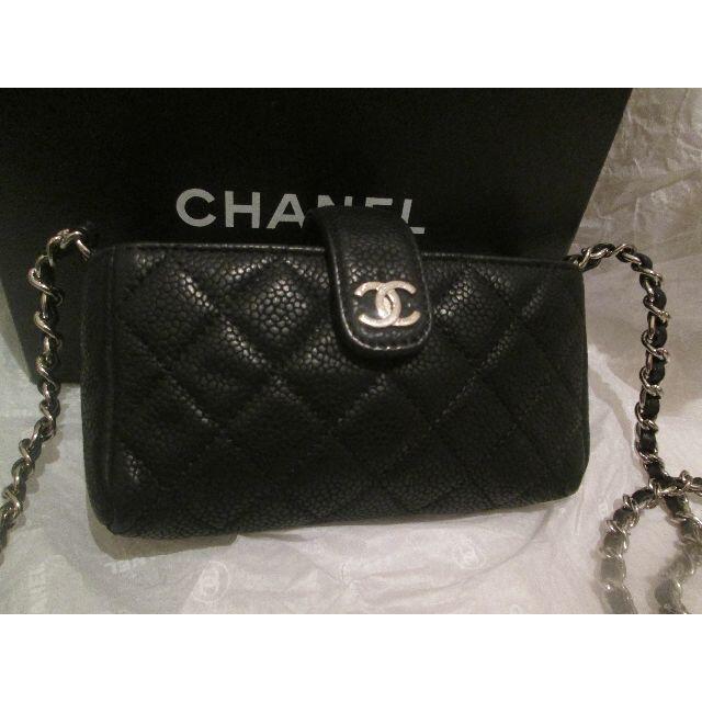 CHANEL(シャネル)の美品　正規　CHANEL　黒キャビアミニマトラッセショルダーバックシルバー金具 メンズのバッグ(ショルダーバッグ)の商品写真