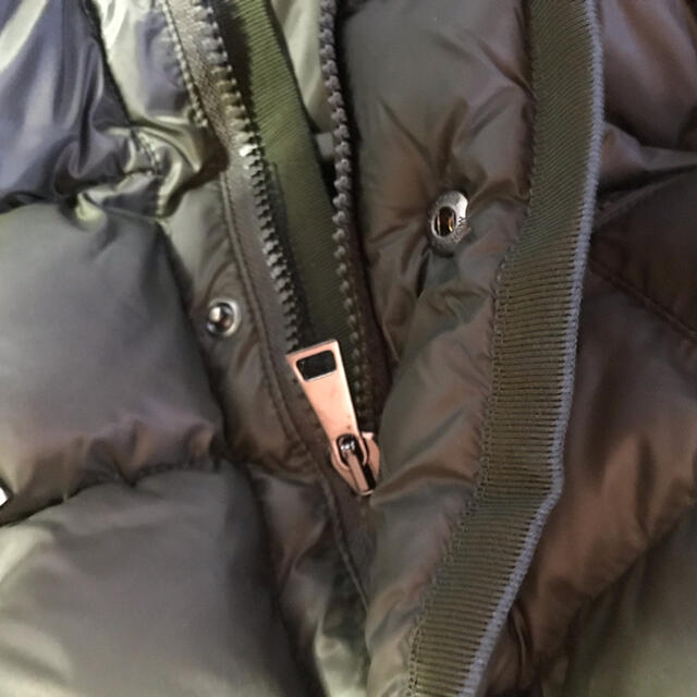 MONCLER(モンクレール)のモンクレール　エルミンヌ　日本未入荷　ムーン様専用 レディースのジャケット/アウター(ダウンコート)の商品写真