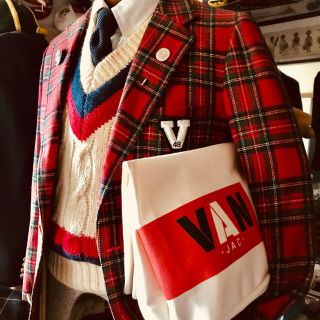 ヴァンヂャケット(VAN Jacket)のVAN伝説の紙袋デザイン幌布生地バッグ大変貴重です。(その他)