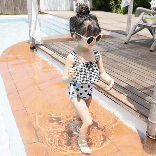 新品未使用 即日発送 子供服 水着 セパレート ビキニ チェック 水玉 80 キッズ/ベビー/マタニティのベビー服(~85cm)(水着)の商品写真