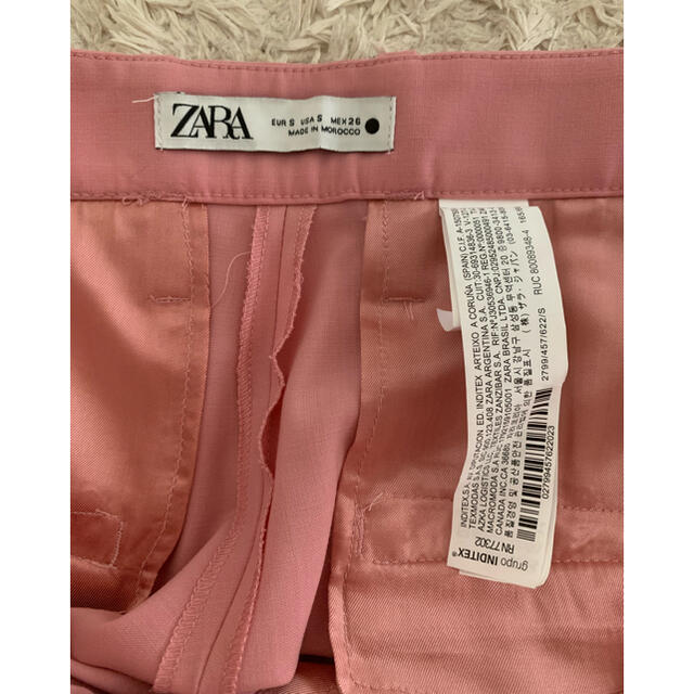 ZARA(ザラ)のNunu様専用//ZARA★ストレートフィットパンツ・S★未使用品 レディースのパンツ(その他)の商品写真