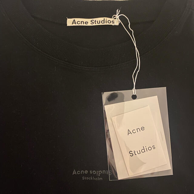 ACNE(アクネ)のAcne Studios ロゴTシャツ　黒　サイズ:M メンズのトップス(Tシャツ/カットソー(半袖/袖なし))の商品写真