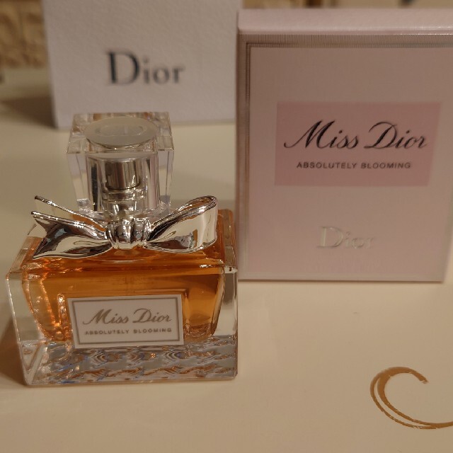 Christian Dior(クリスチャンディオール)のDiorミスディオール新アブソリュートリーブルーミング コスメ/美容の香水(香水(女性用))の商品写真