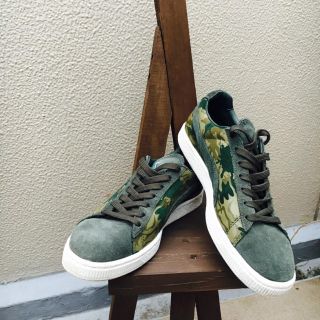 プーマ(PUMA)のPUMA SUEDE 迷彩柄 スニーカー (スニーカー)