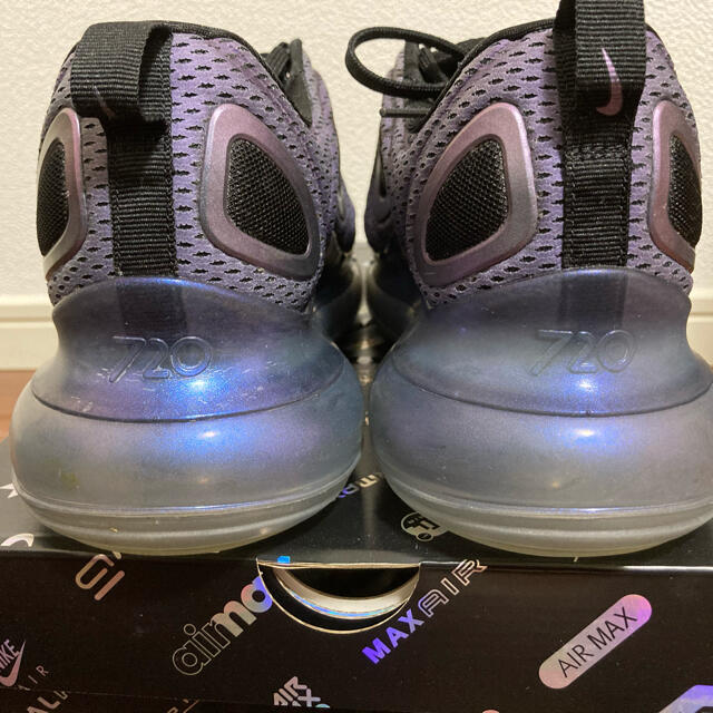 NIKE(ナイキ)のairmax720 メンズの靴/シューズ(スニーカー)の商品写真