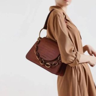 チャールズアンドキース(Charles and Keith)のチャールズアンドキース バッグ　CHARLES&KEITH(ハンドバッグ)