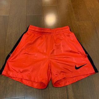 ナイキ(NIKE)のNIKE ハーフパンツ(ショートパンツ)