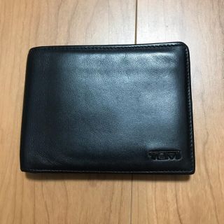 トゥミ(TUMI)のTUMIナパレザー二つ折り財布(折り財布)